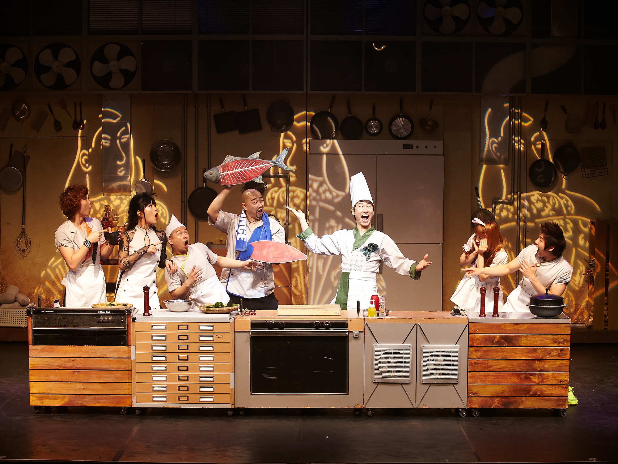 Южная Корея. Сакура в утренней свежести (33/34)