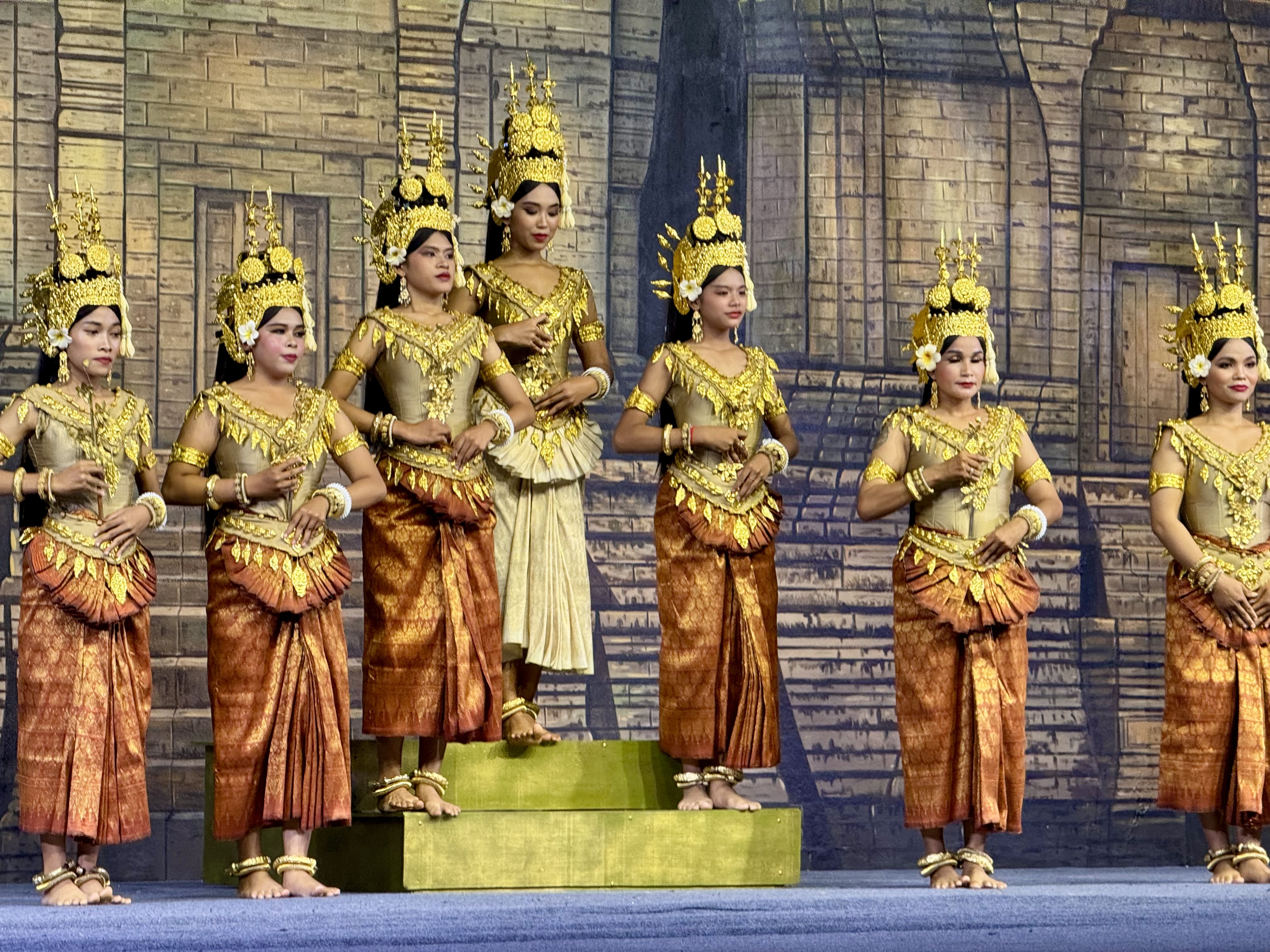 Мистическая Камбоджа. Полное погружение. (8/42)