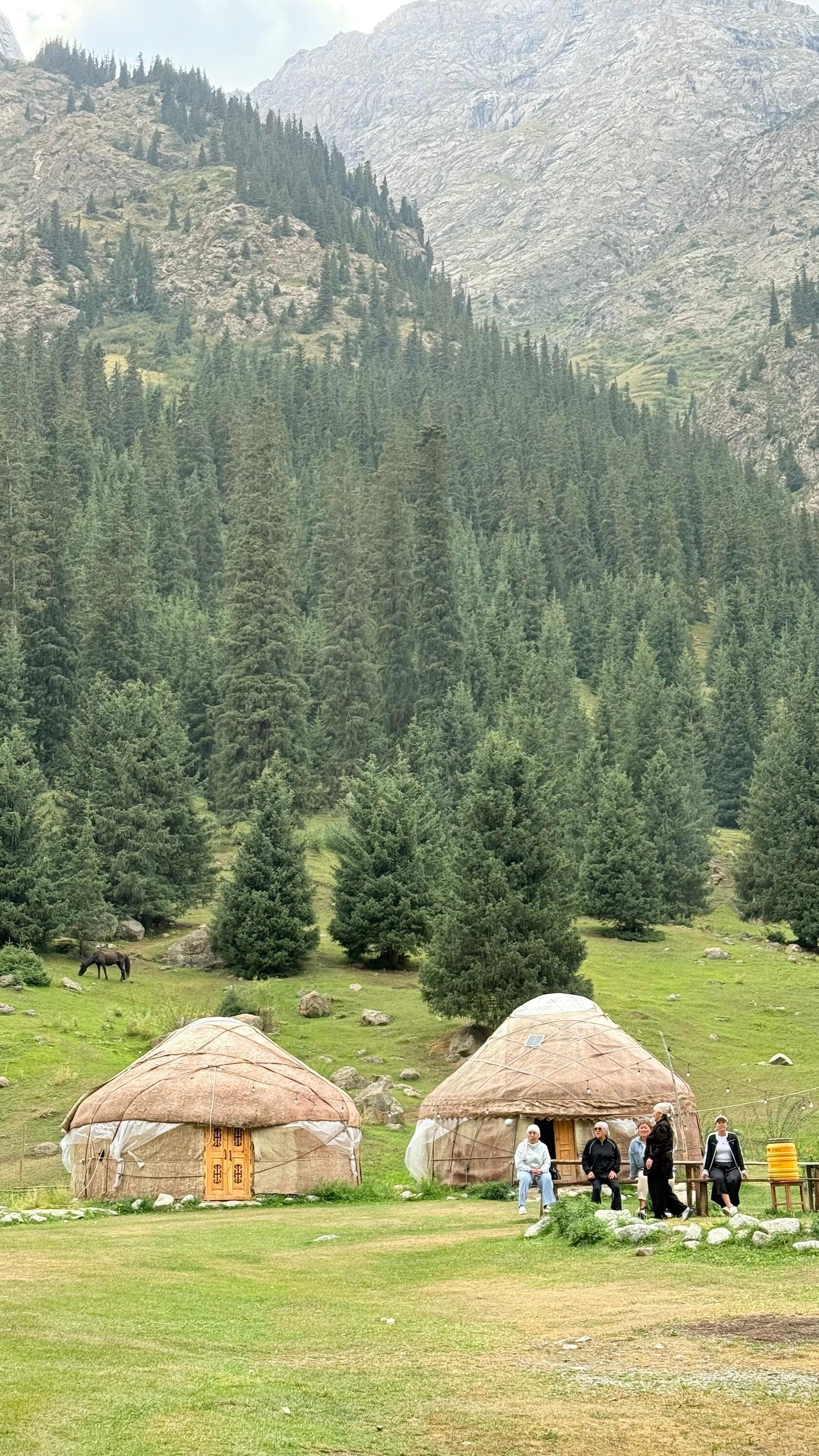 Киргизия - среди небесных гор! (13/36)