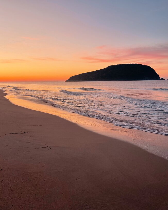 Приморский край. Заповедные острова, бухты и маяки (4/24)