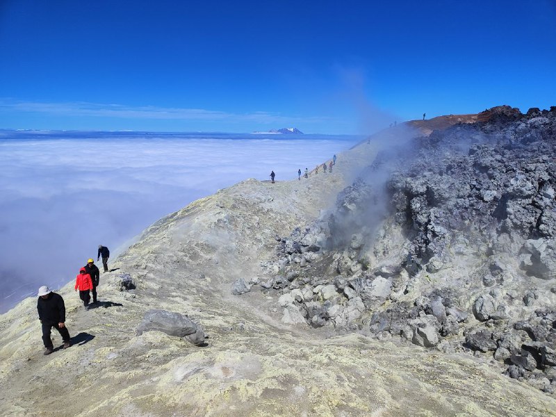Камчатка: поход по парку Налычево с восхождением на 2 вулкана (11/29)