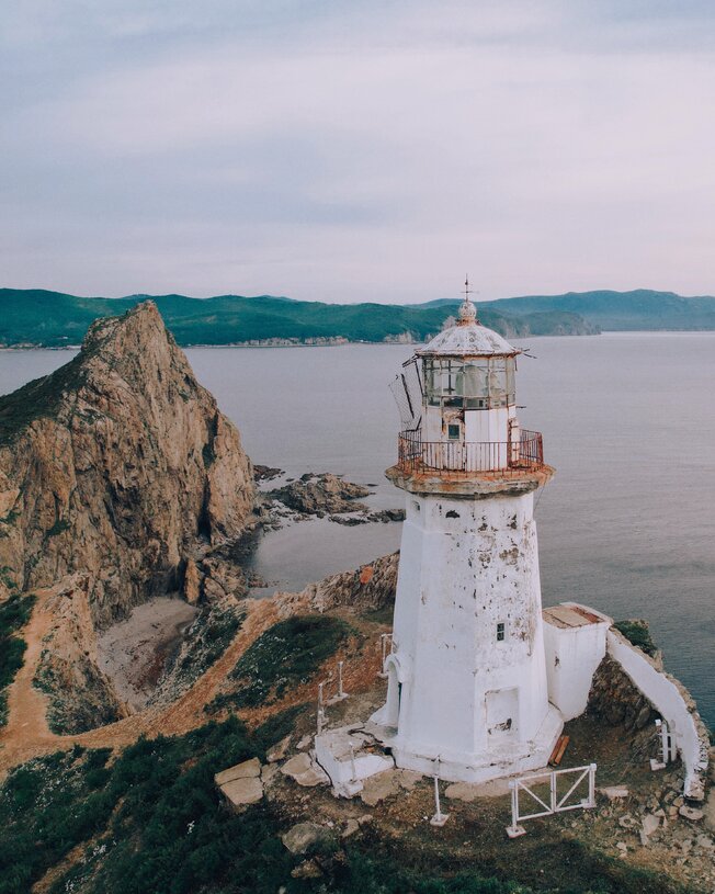 Приморский край. Заповедные острова, бухты и маяки (21/24)