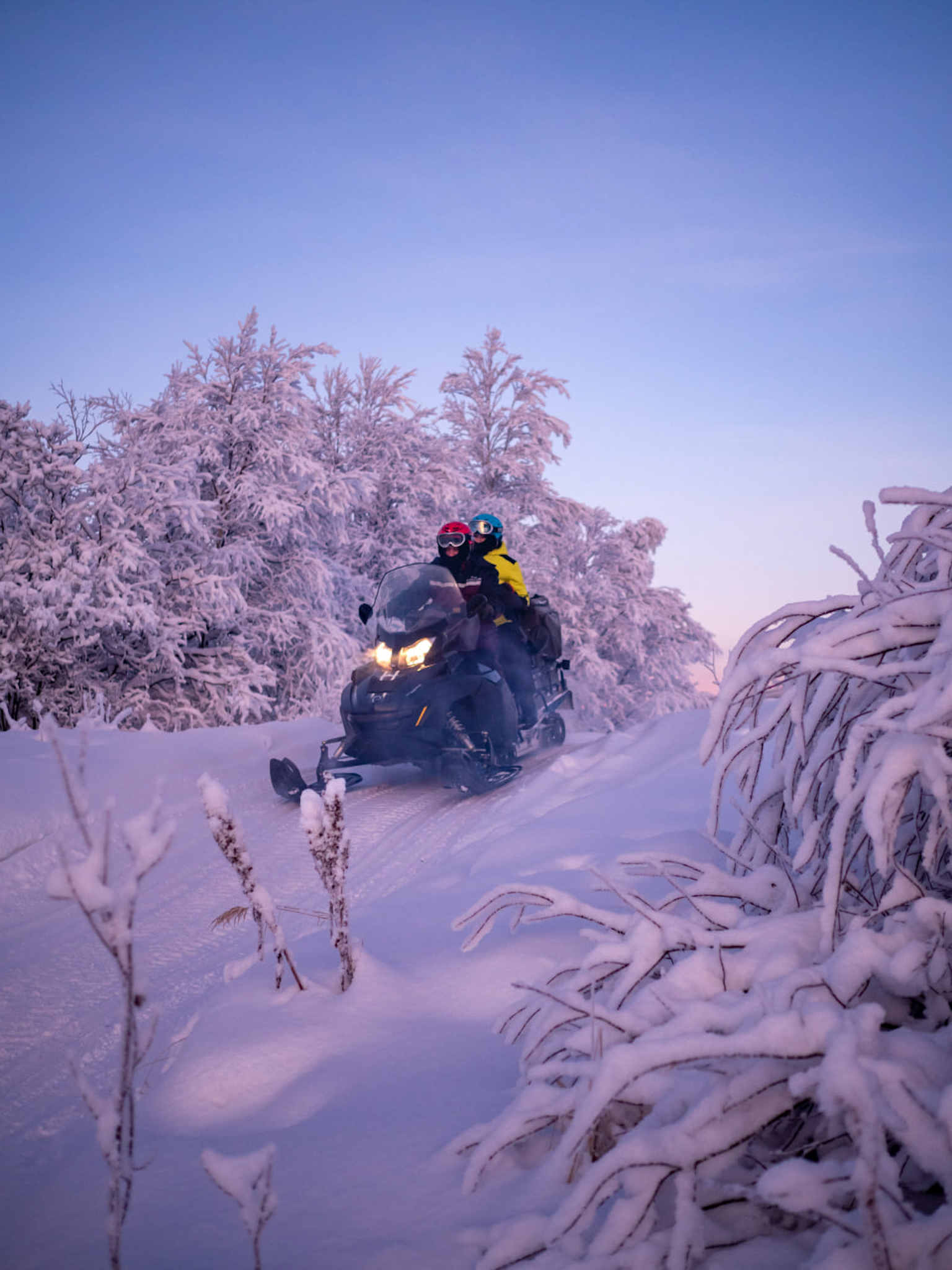 Териберка, Баренцево море и снегоходы вместе с фотографом (65/114)