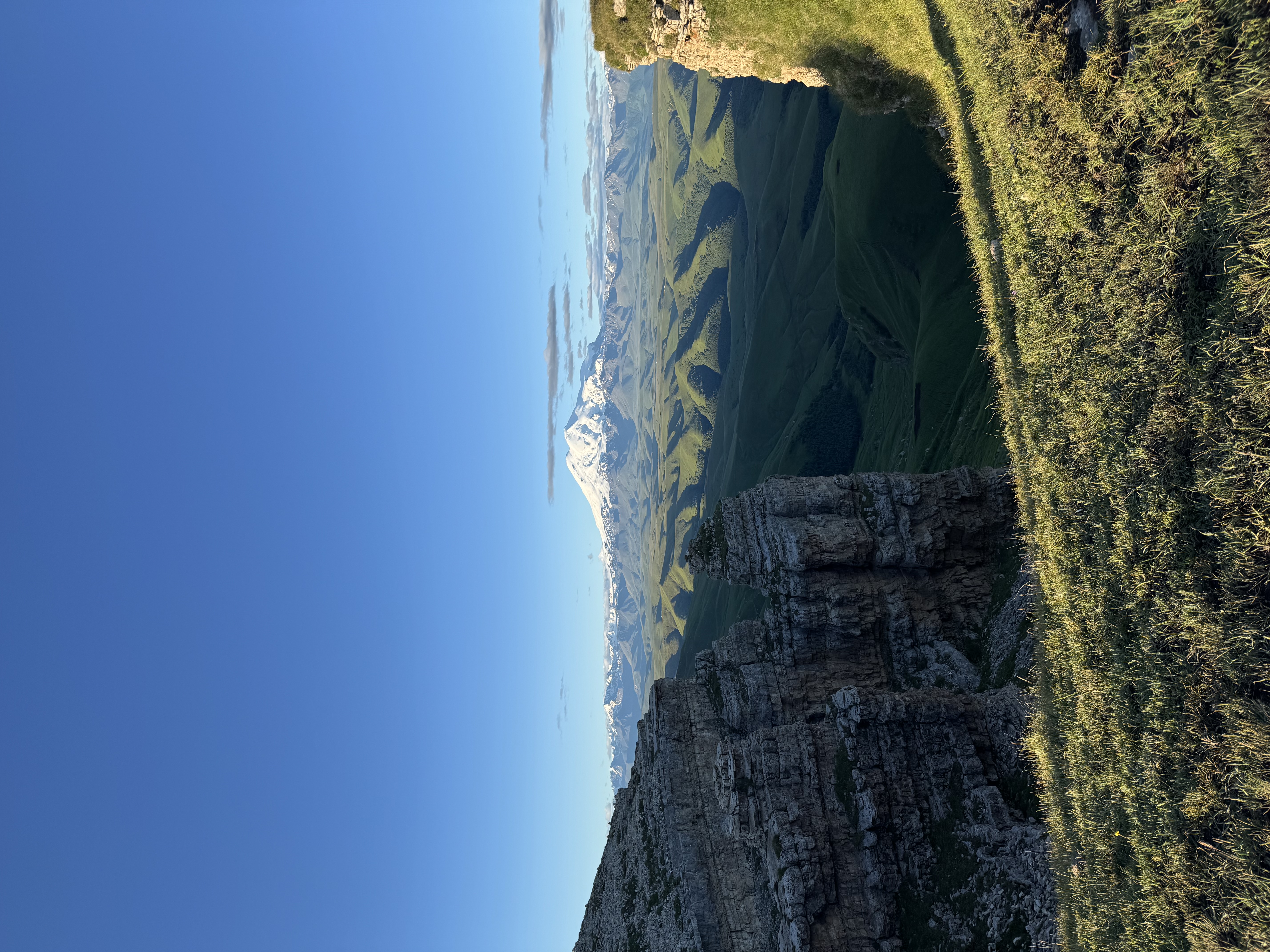 Индивидуальный тур на плато Бермамыт в компании собаки Панды (8/11)