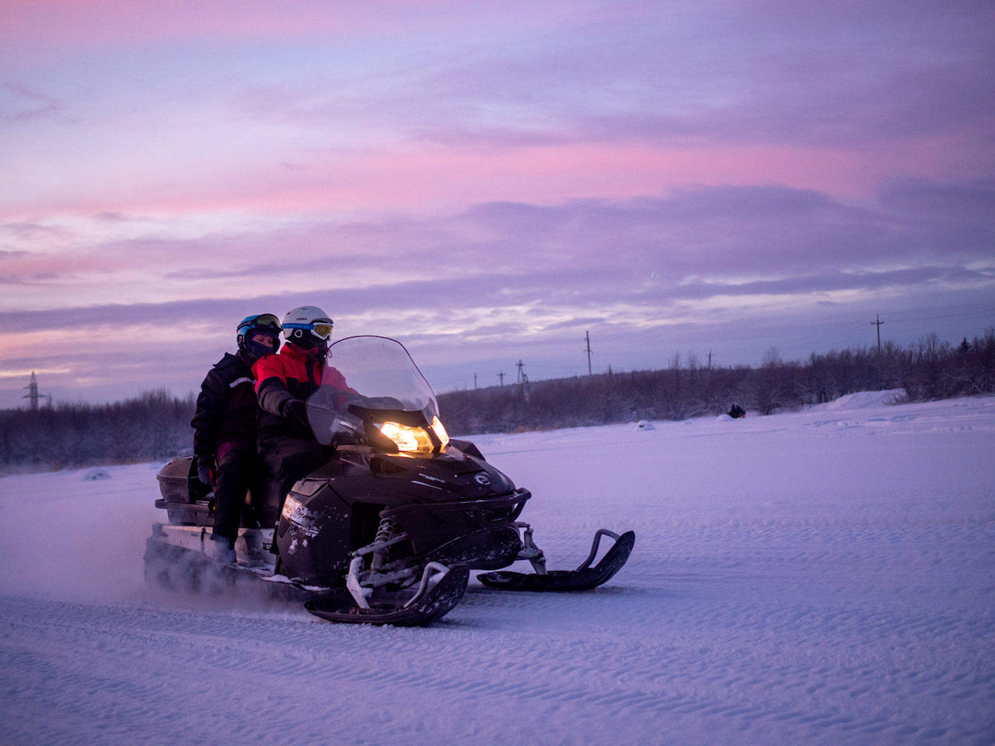 Териберка, Баренцево море и снегоходы вместе с фотографом (83/114)