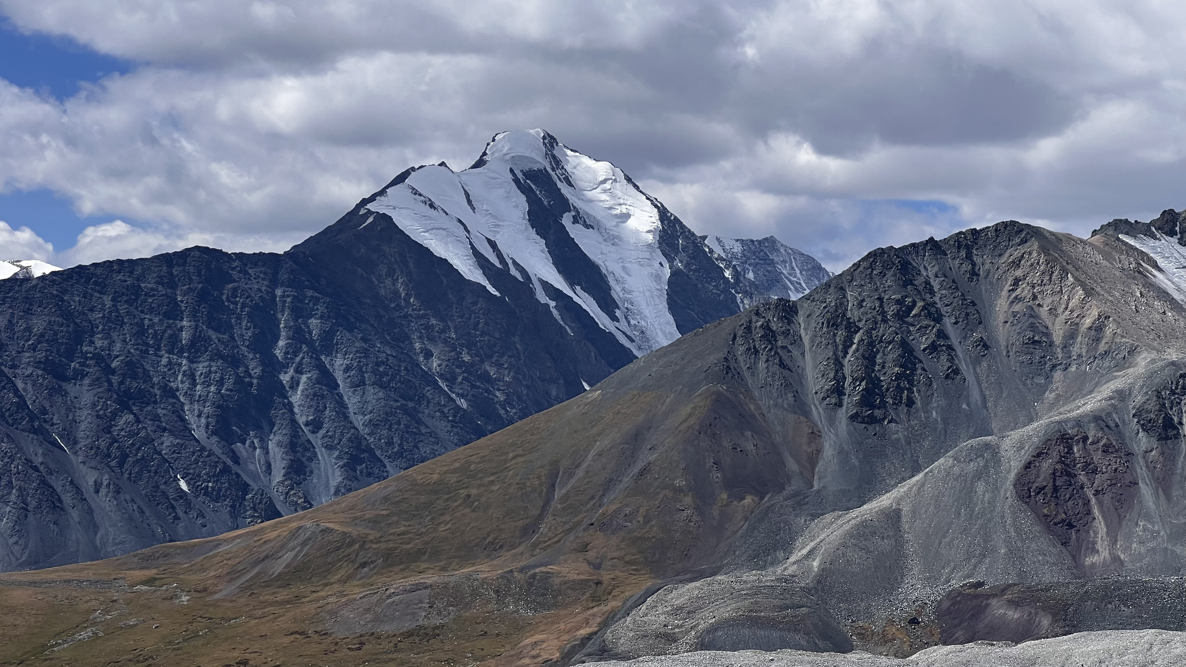 Монголия: 49 параллель. (16/25)