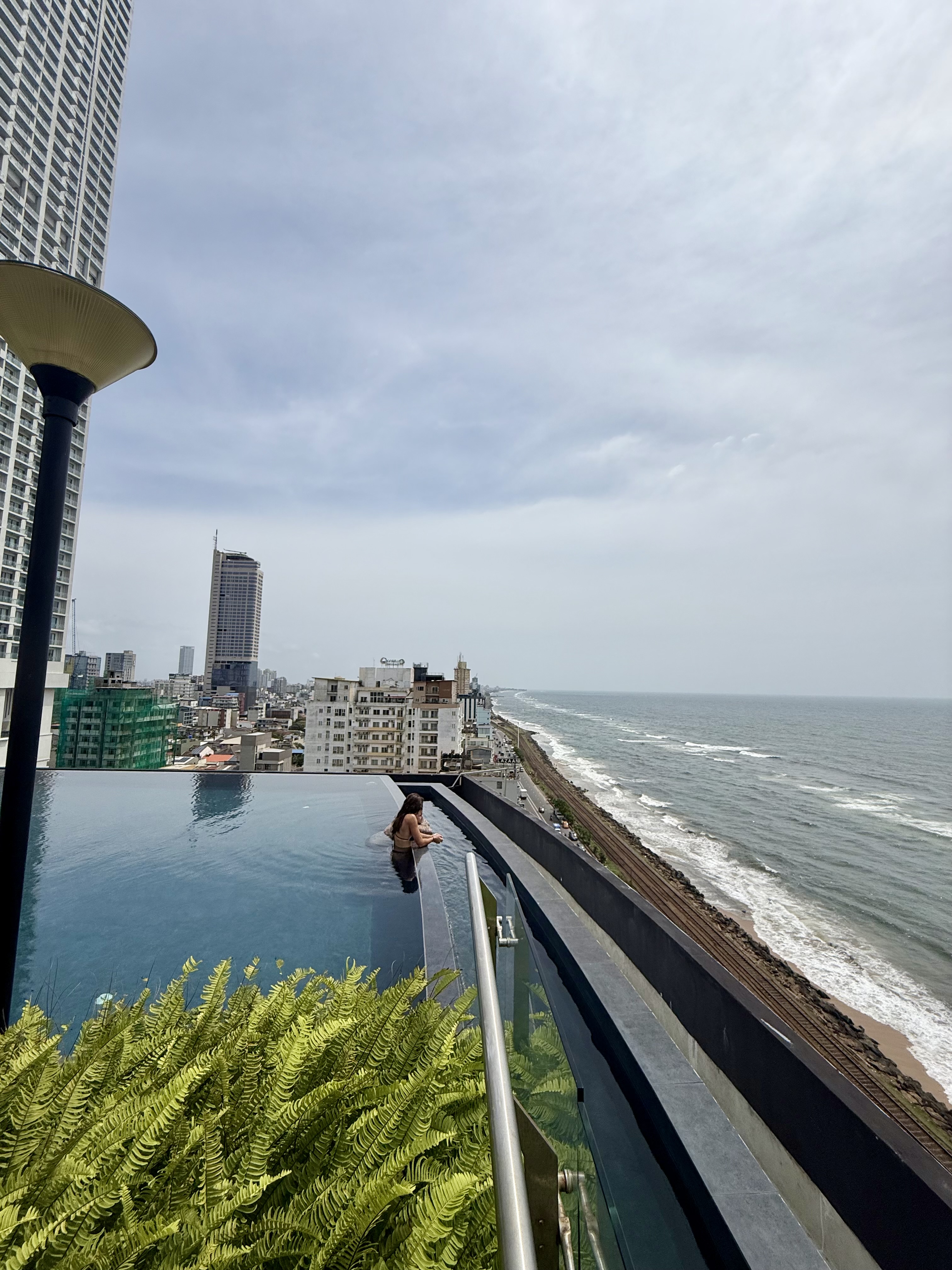 Завтрак. Трансфер в аэропорт