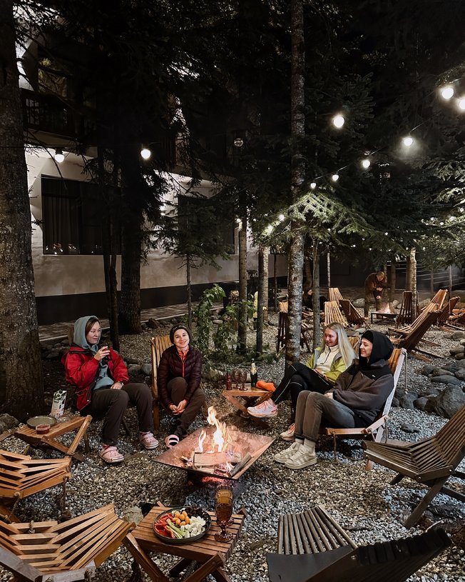 Домбай. Треккинг к озерам, водопадам и ледникам