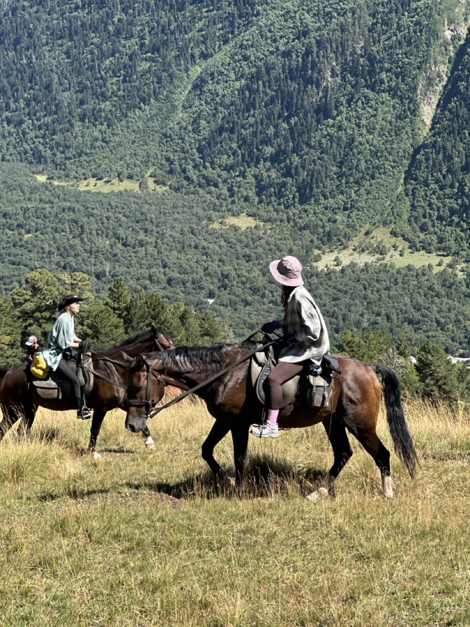 Конный тур с палатками Ожерелье озер и Марухское ущелье (25/35)