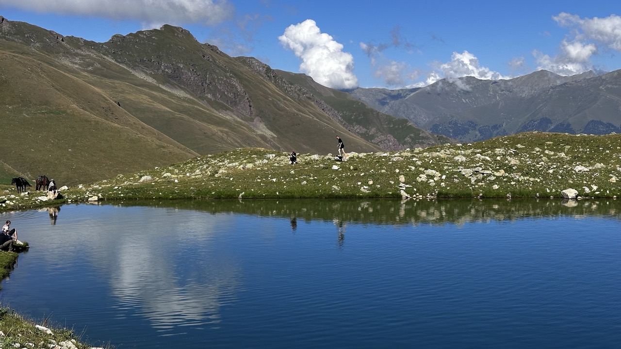 Конный тур с палатками Ожерелье озер и Марухское ущелье (26/35)