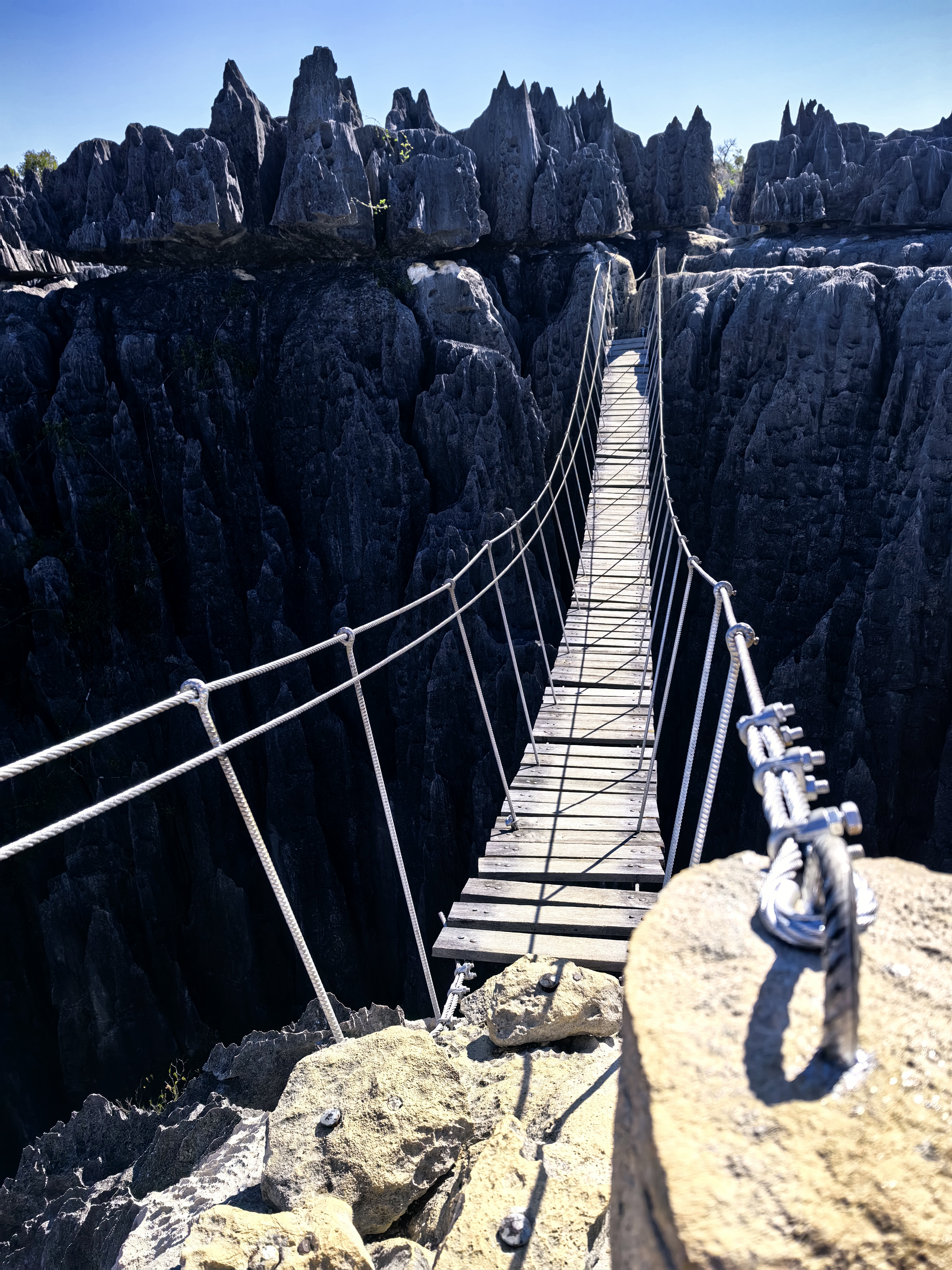 Анцирабе - Цинги - Нуси-Бе (2/48)