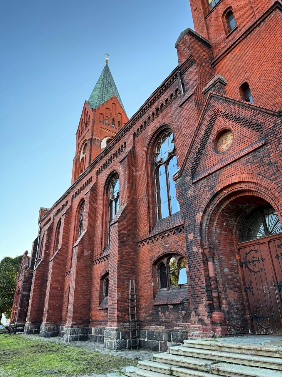 Экскурсия в Черняховск и замок Тапиау