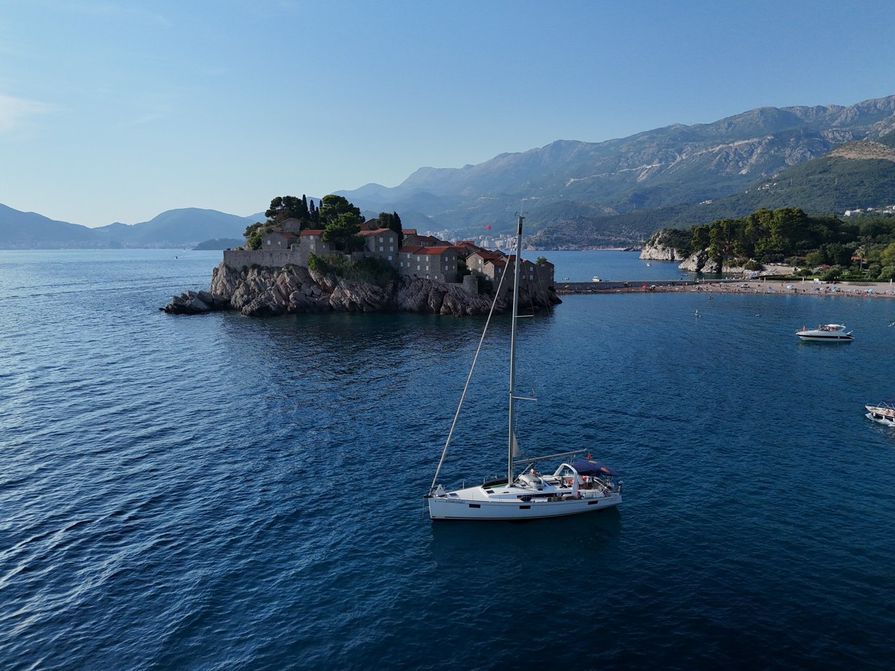Паруса Адриатики: Путешествие вдоль Черногорского побережья