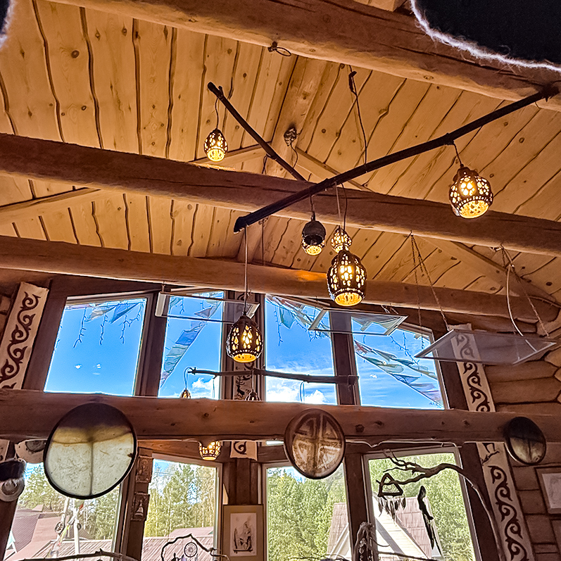 Цветение маральника на Алтае. Майские в сиреневых горах. (2/79)