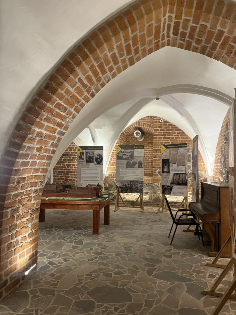 Экскурсия в Черняховск и замок Тапиау (7/10)