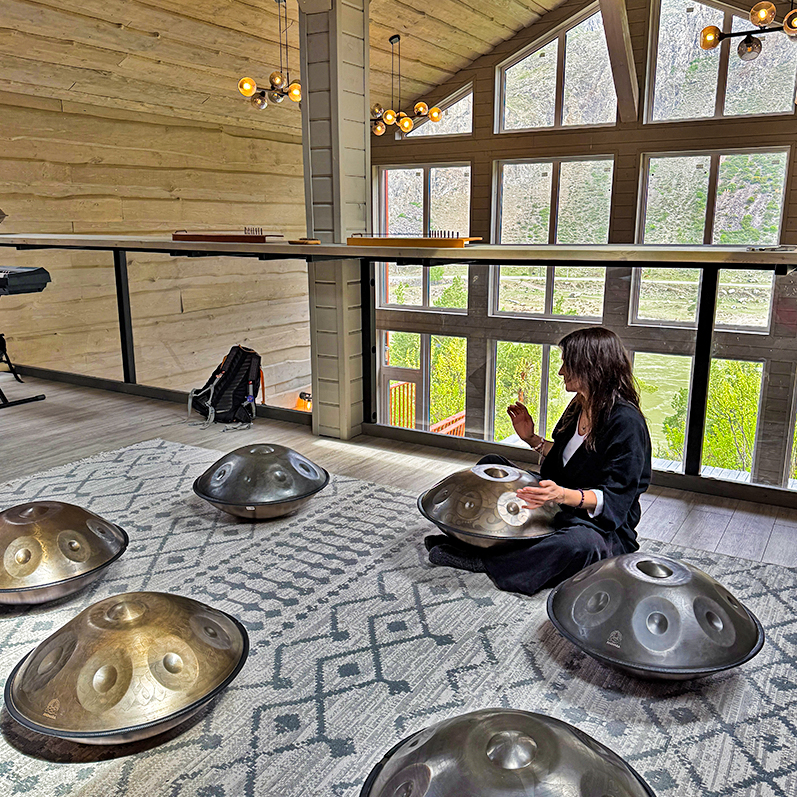 Цветение маральника на Алтае. Майские в сиреневых горах. (49/79)