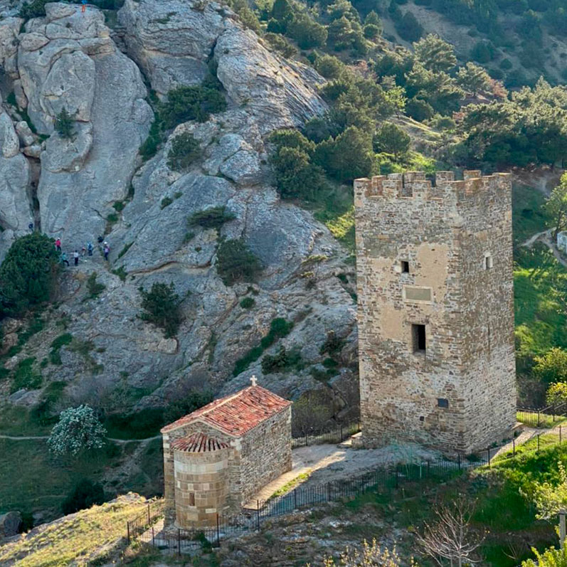 Активный тур в Крым. Горные просторы Судака (22/85)