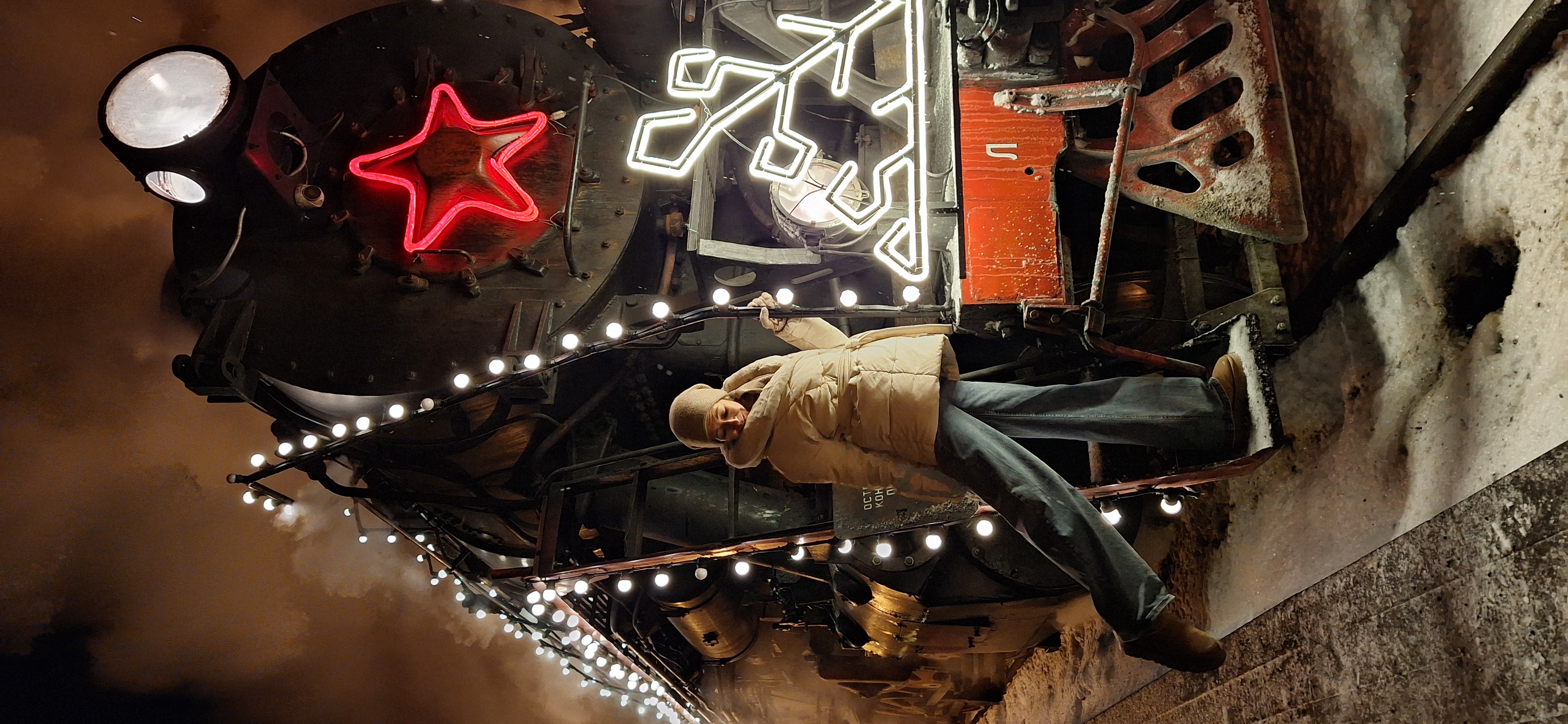 Новый год в Карелии: водопады, олени, ретропоезд! (11/24)