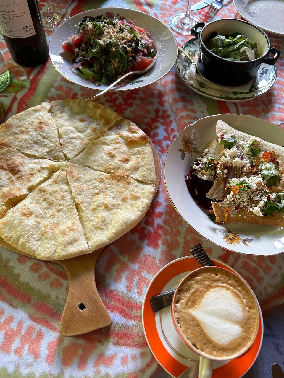 Устроить гастротур, увидеть Топ локации Грузии и перезагрузиться! (7/25)