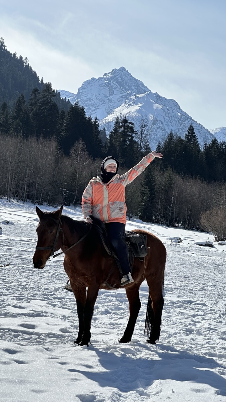Конный тур в мини-группе Зимний Архыз (7/36)