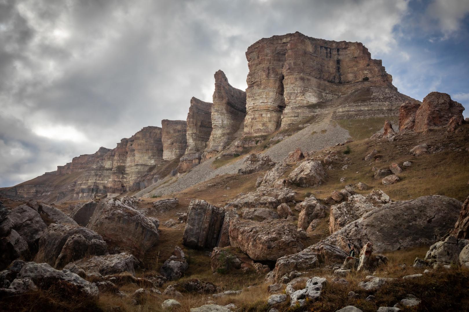 В объятиях Кавказских гор (3/25)