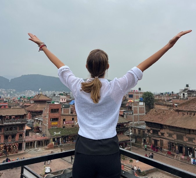 Перемещение в Покхару. Начало пути в горы