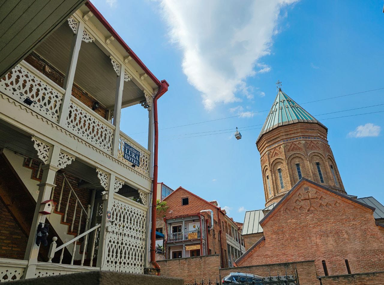 Погружаемся в атмосферу Тбилисских улочек