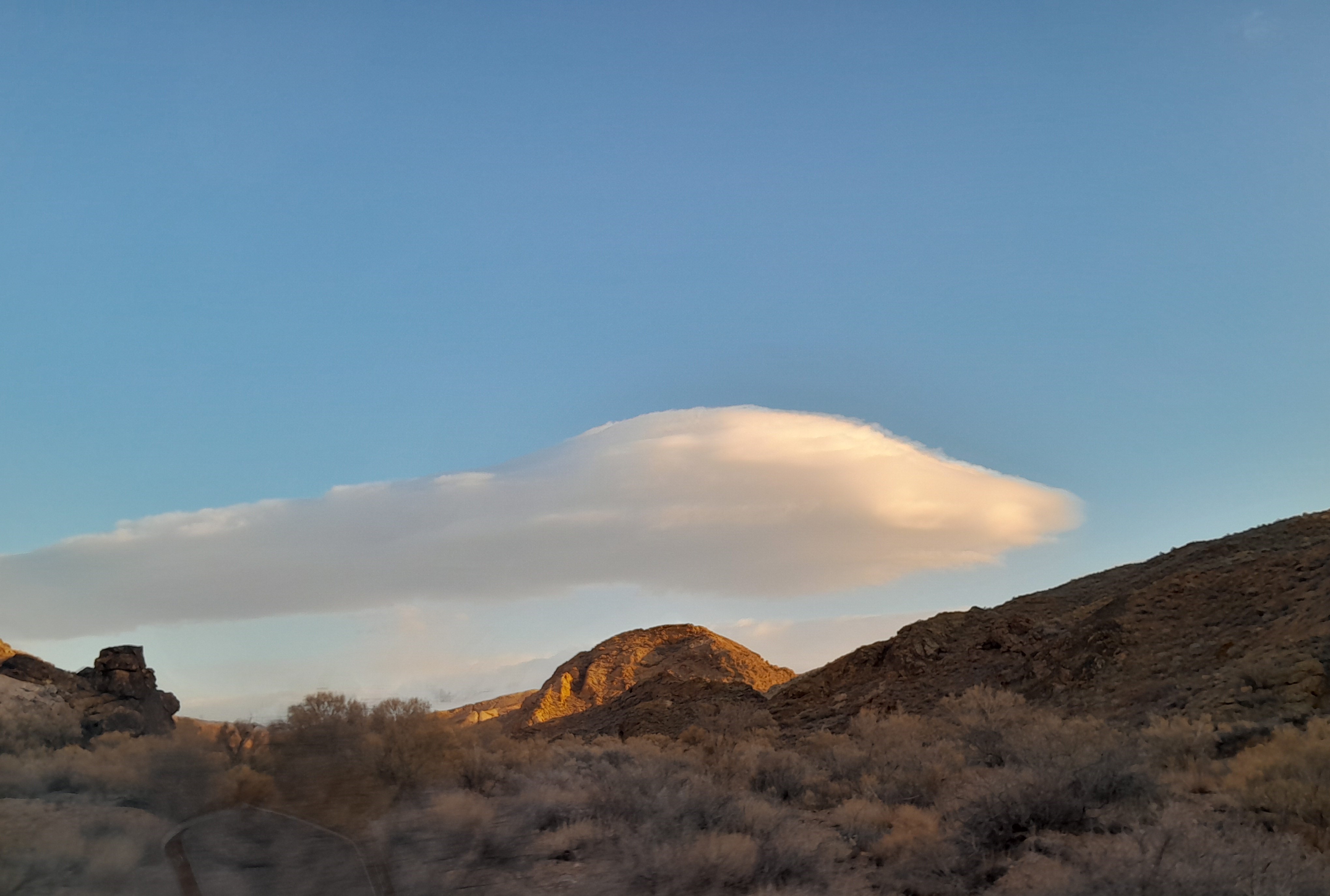 Тур от Красных гор до Чарынского каньона с ночевкой на горячих источниках (11/25)