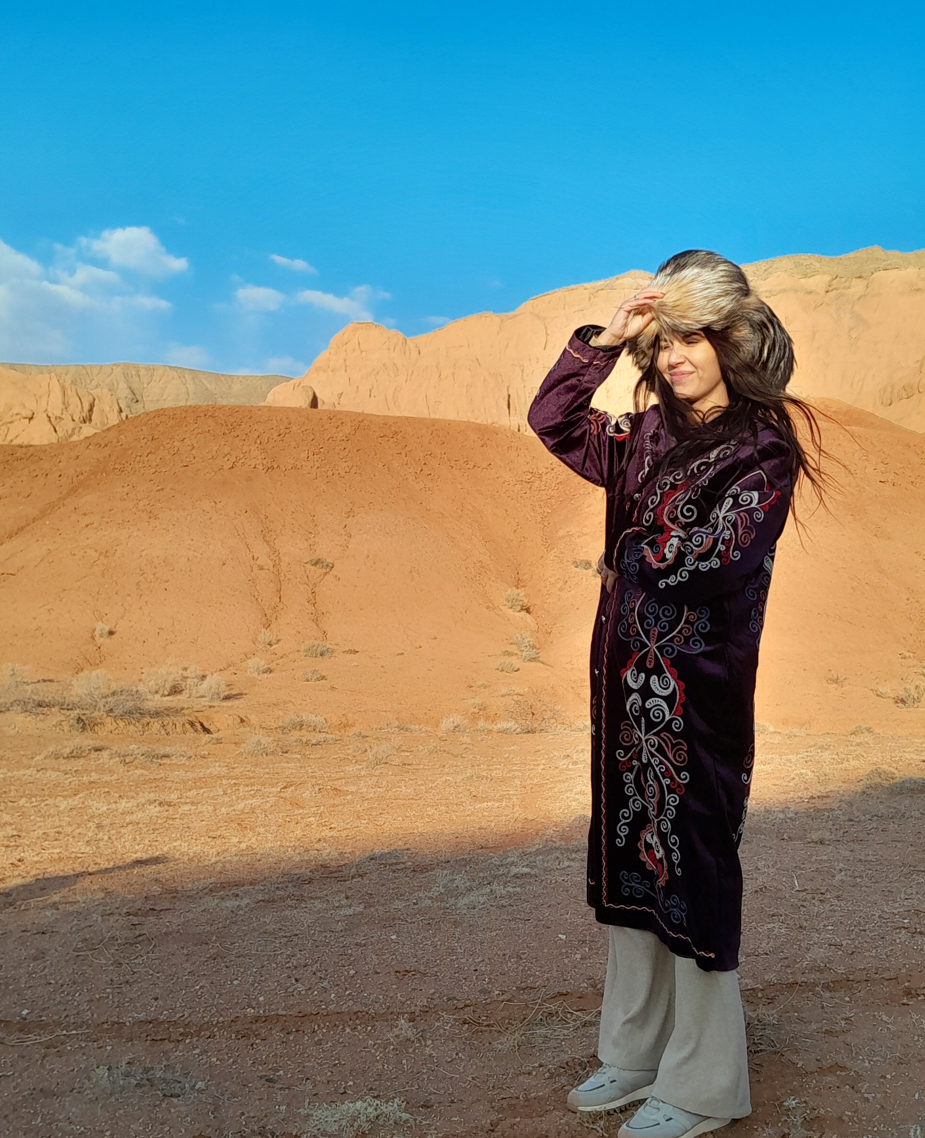 Тур от Красных гор до Чарынского каньона с ночевкой на горячих источниках (8/25)