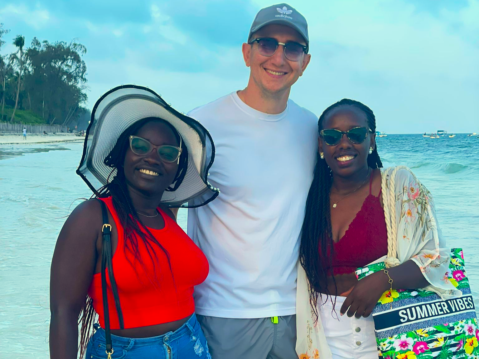 Feel the Vibes of Kenya: African Rhythm, Ocean, and Safari