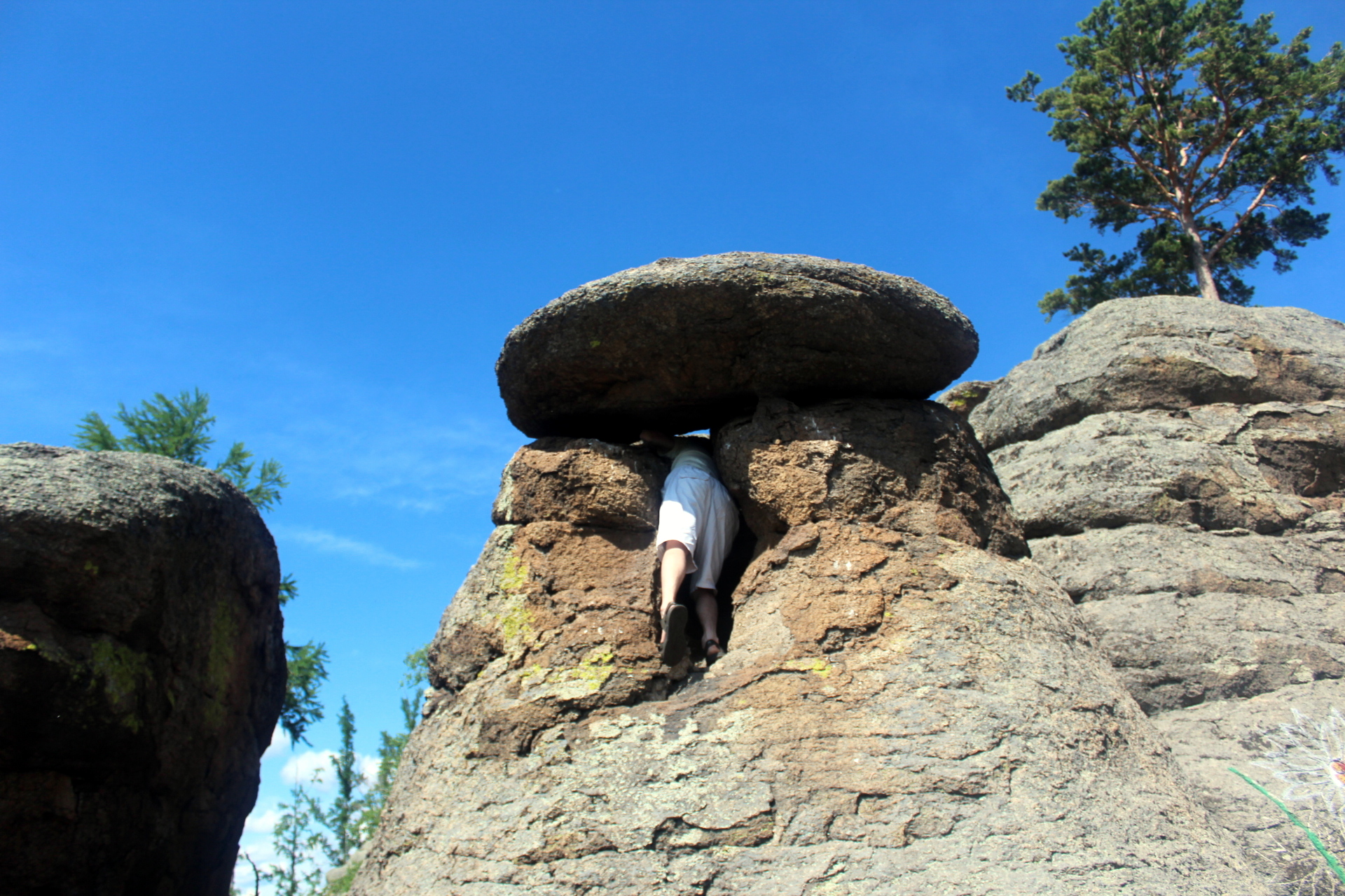 Путь к большому Будде и кора у самой большой ступы в России (16/29)