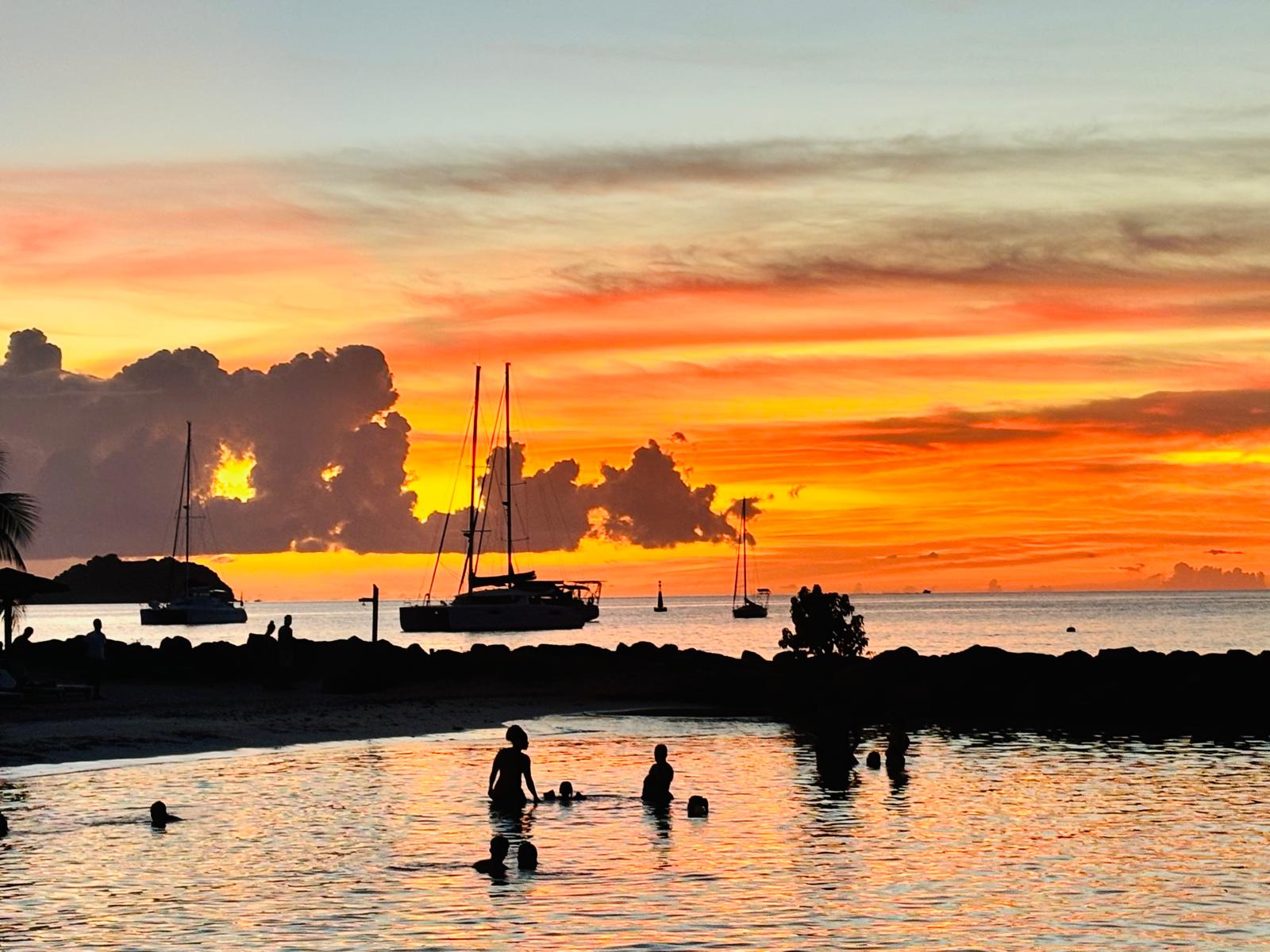 Карибы под парусами - Мартиника! (2/25)