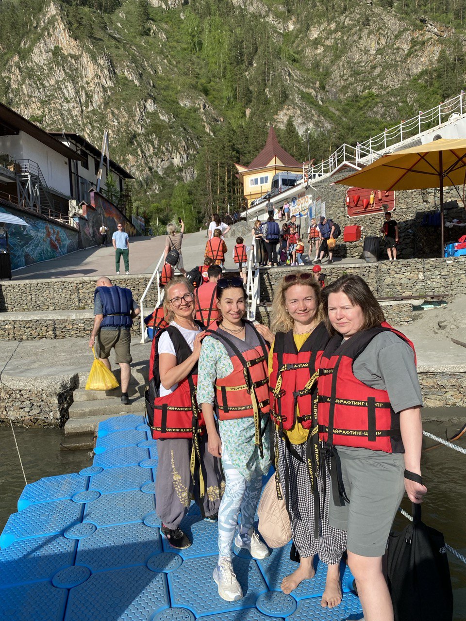 День 3. Водопад И Рафтинг