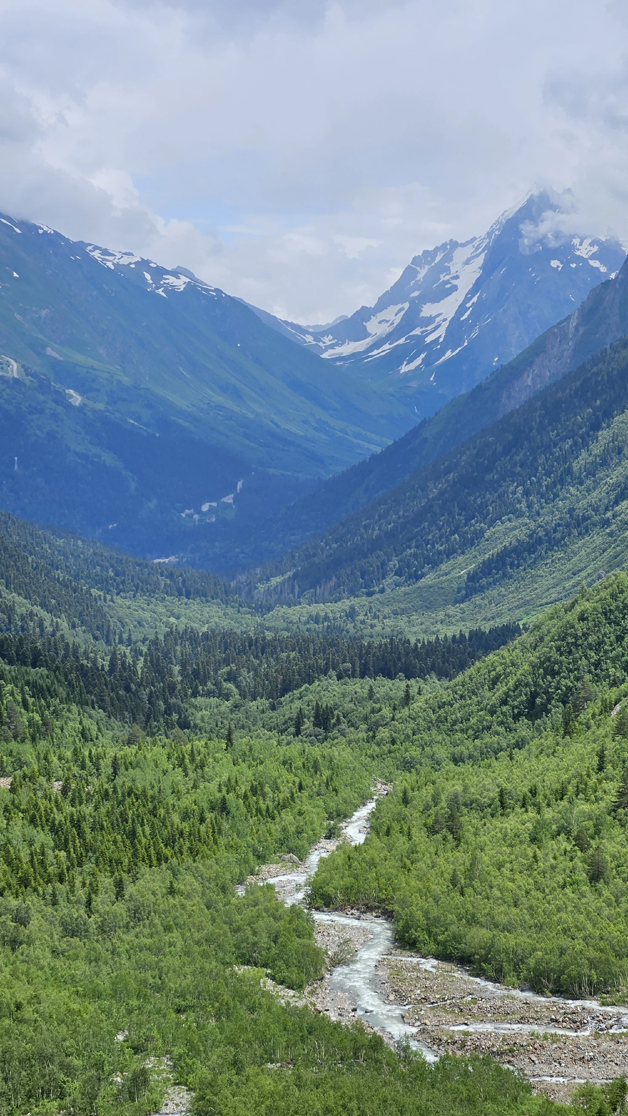 Домбай. Горный лагерь в палатках (6/20)