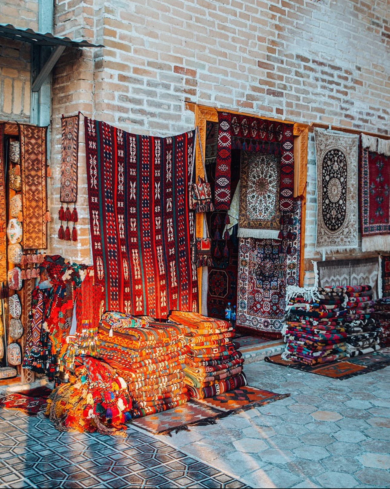 Самарканд и Бухара! (4 экскурсии, билеты в музеи, 2 мастер класса, завтраки+обеды) (4/73)