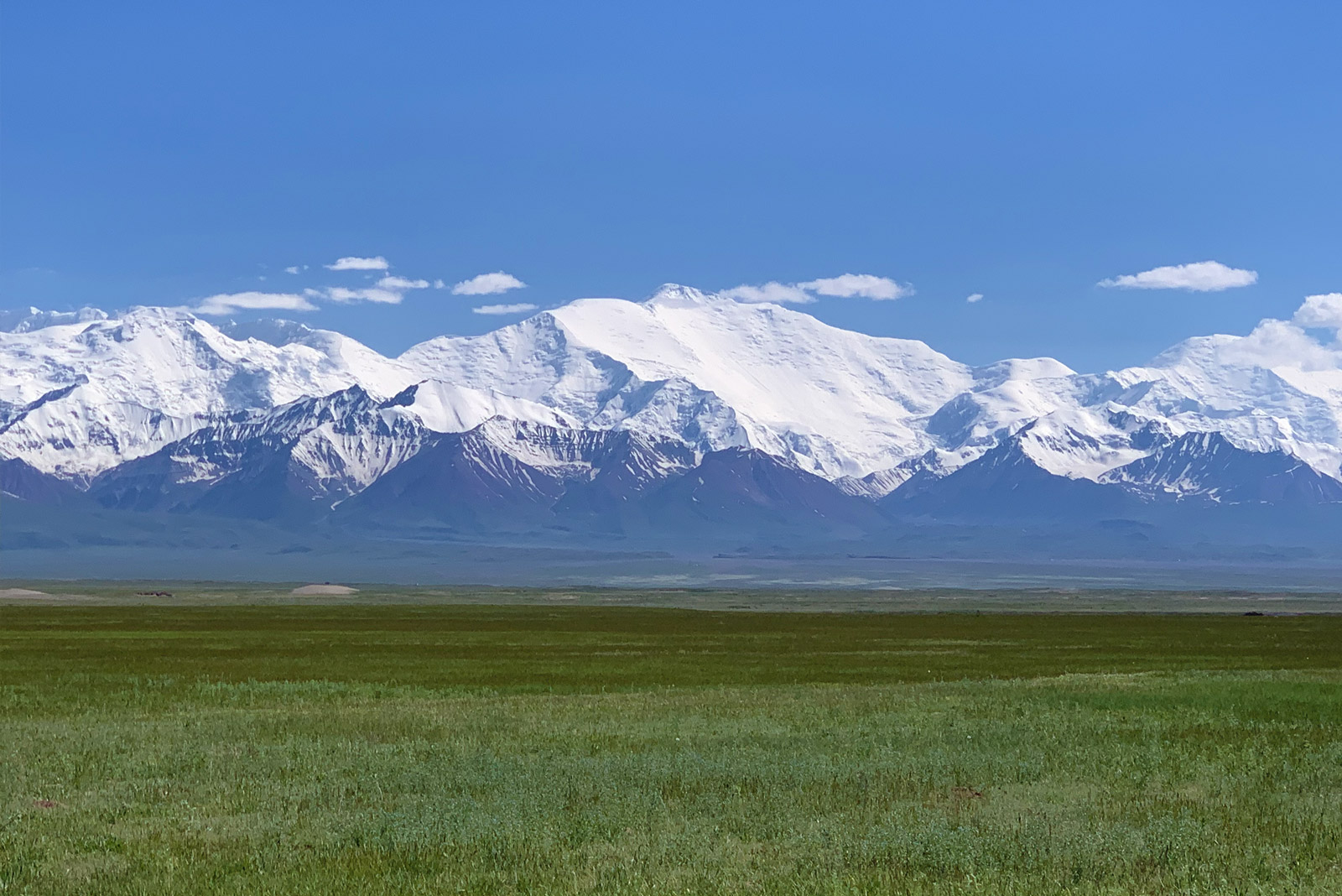 Невероятный Кыргызстан на максималках от Бишкека до Памира с внутр.перелетом (4/90)