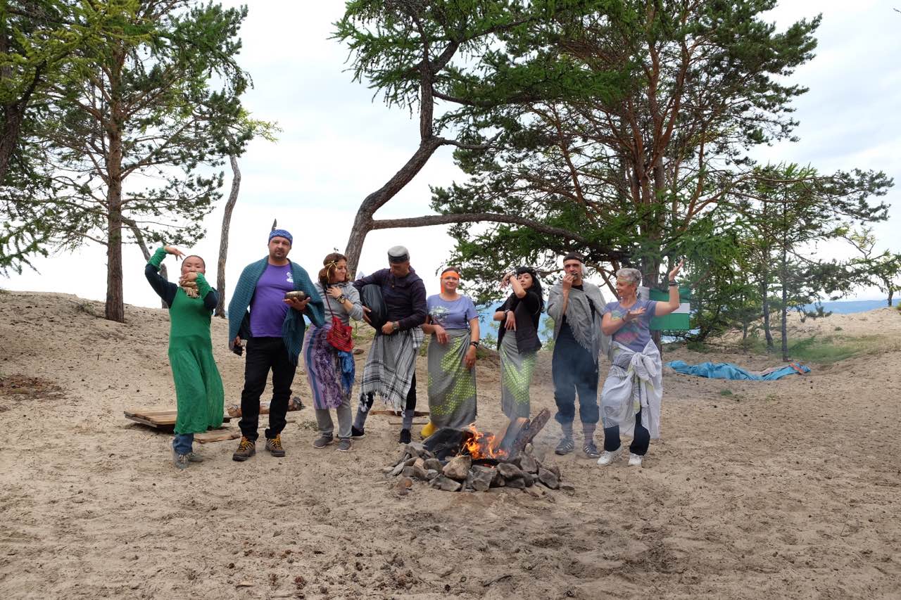 Этническое приключение на Байкале: погружение в культуру и красоту края (2/29)