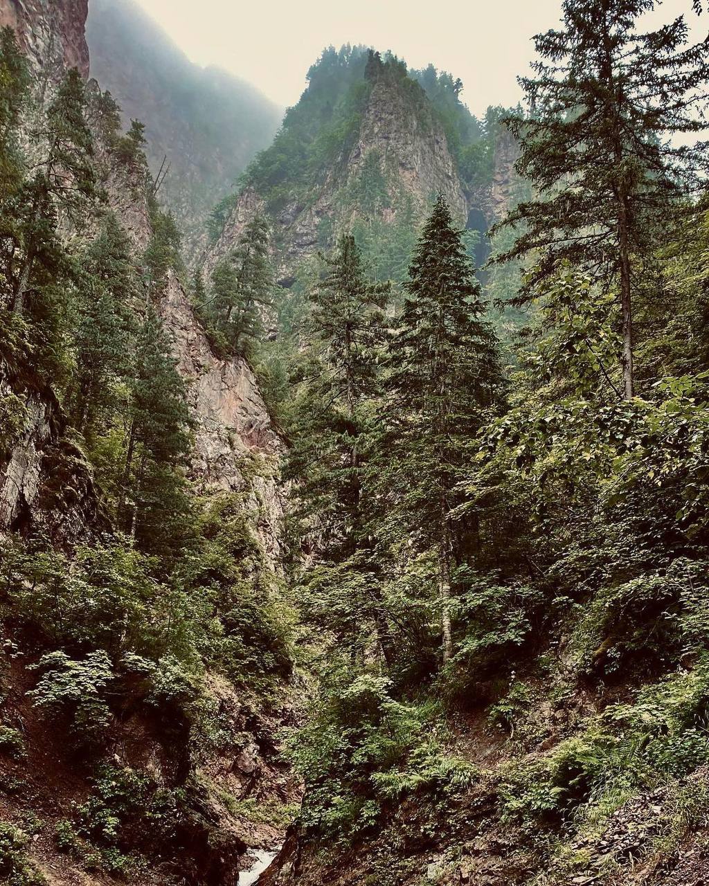 Водопад Черный Шаман. Тернейский район
