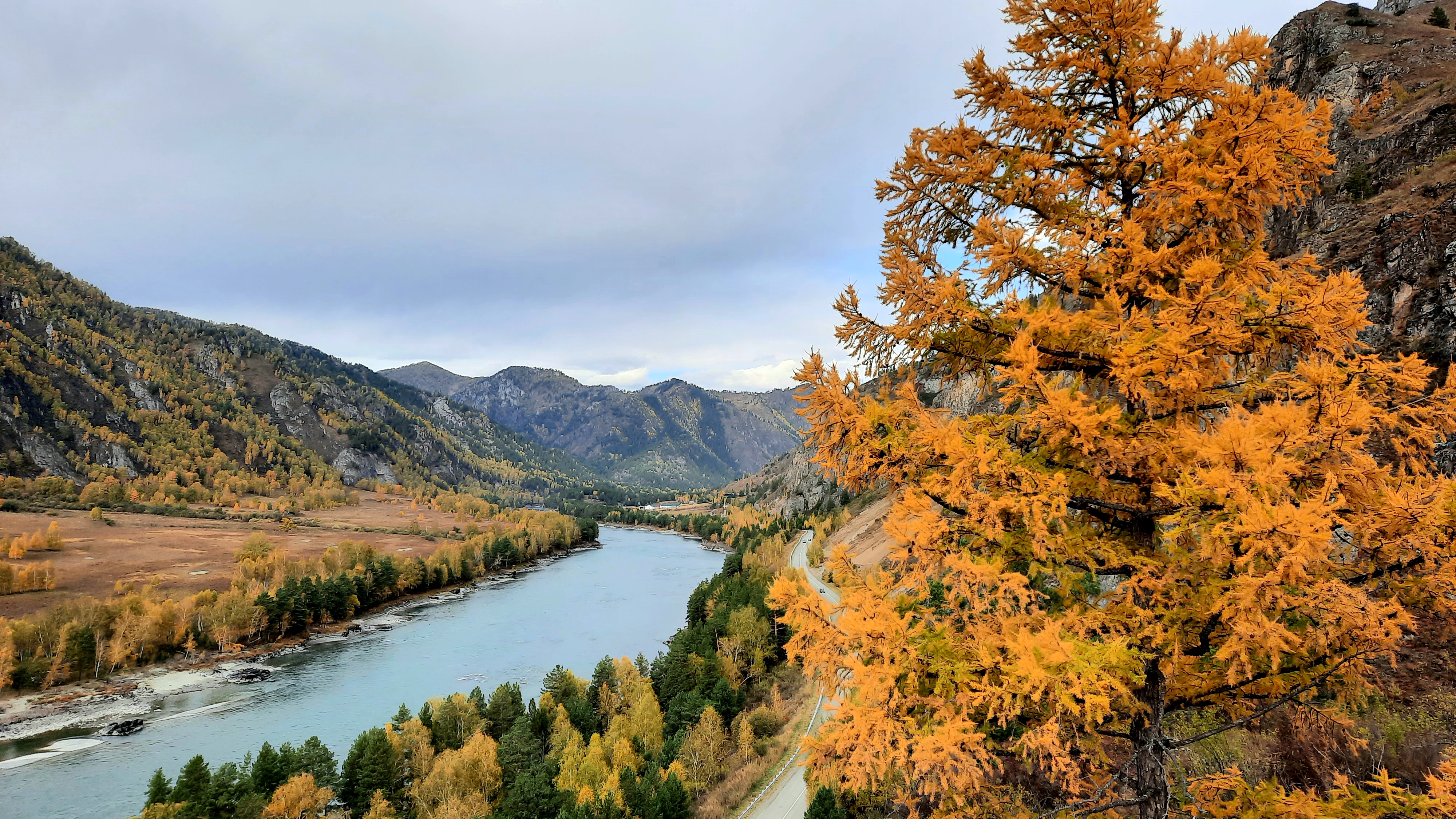 В объятиях Алтая, осенний автотур