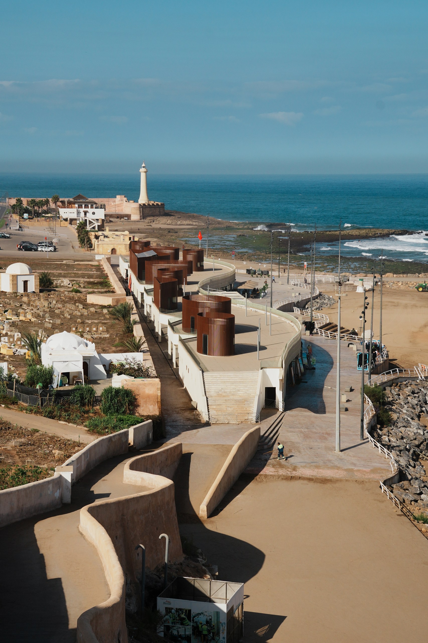 Рабат - Танжер - Шевшауэн (370 км)