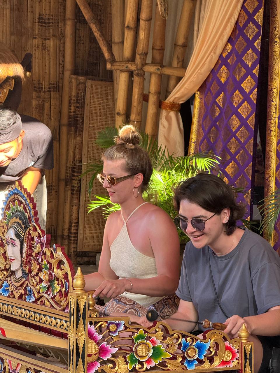 Свободная программа на островах Гили или Лембонган