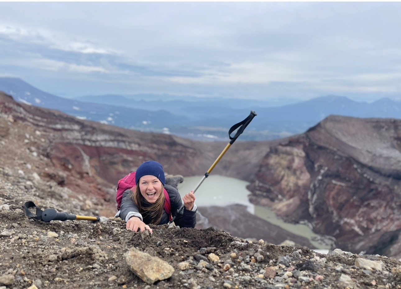 Восхождение на вулкан Горелый (без рюкзаков)