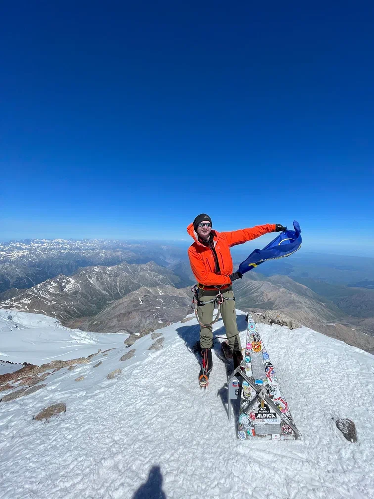 Крест Эльбруса