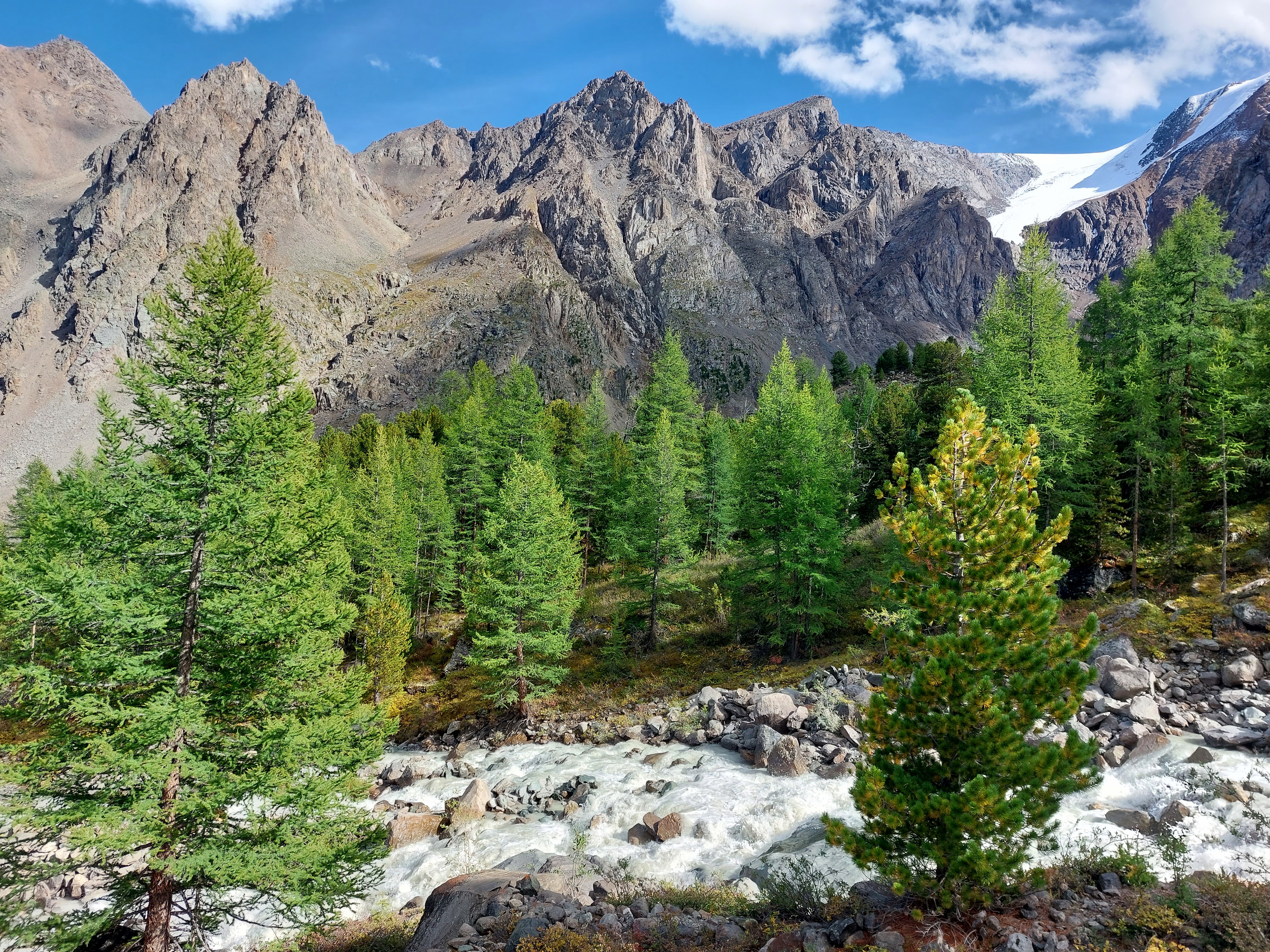 Серебро Алтая, треккинг без рюкзаков к ледникам Актру. (9/36)