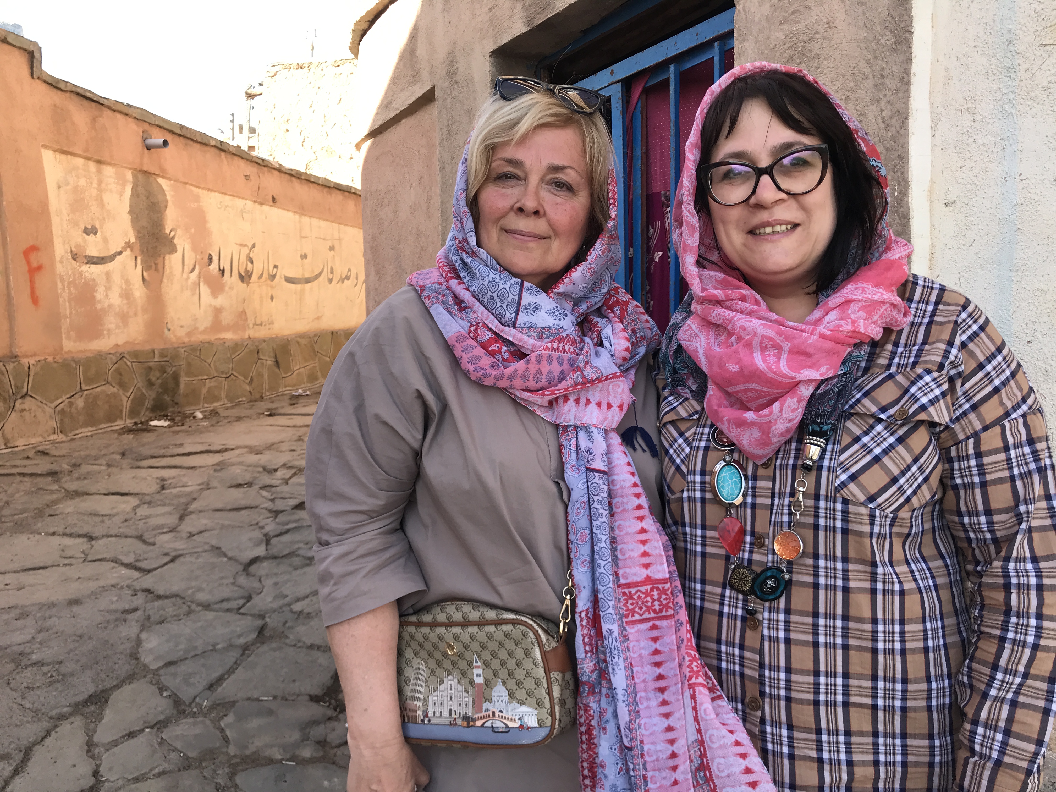 Девичник ДАМАССКАЯ РОЗА ИРАНА (со сбором роз в деревнях) (14/43)