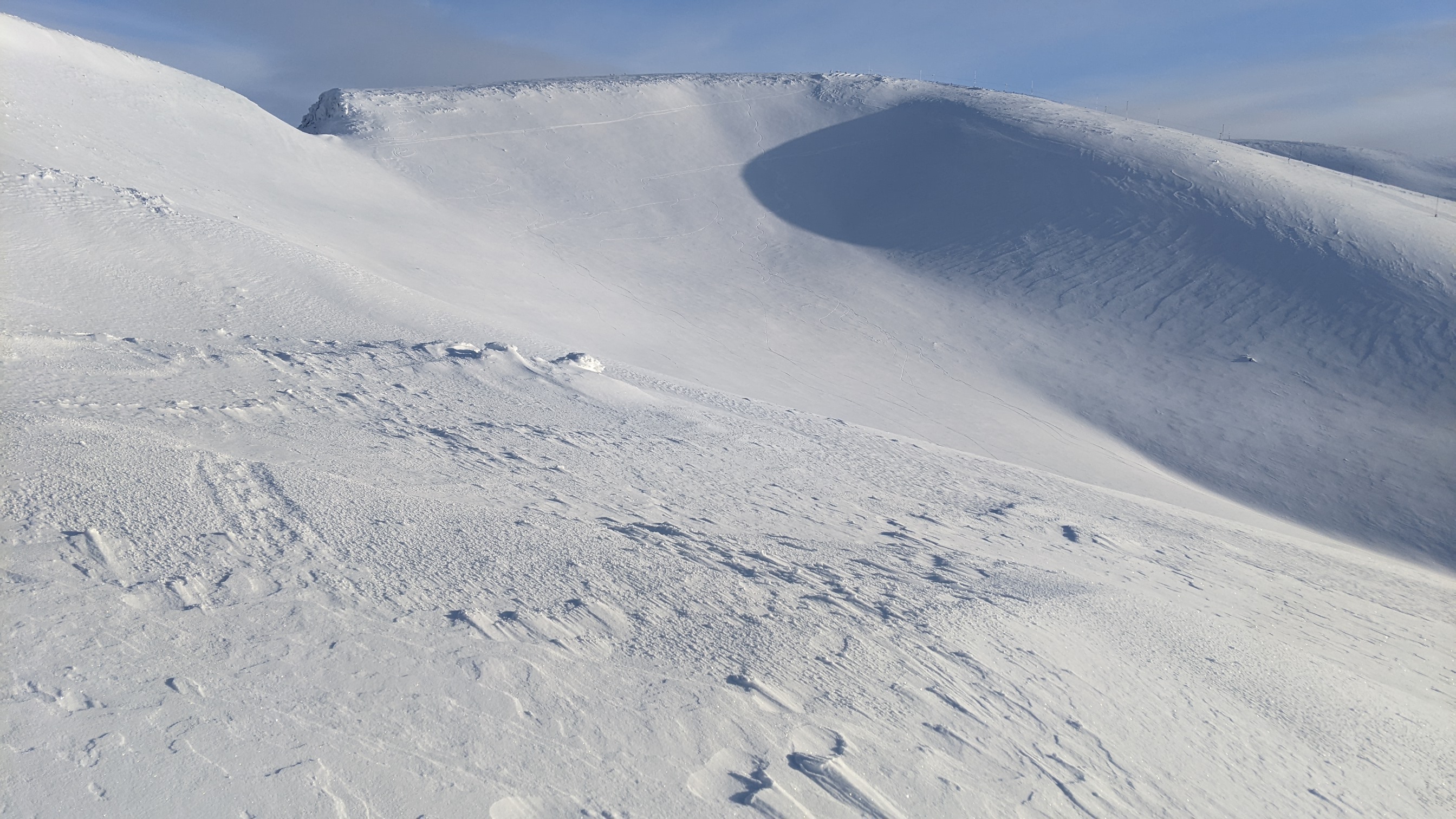 По горнолыжным трассам За Полярным кругом (8/42)
