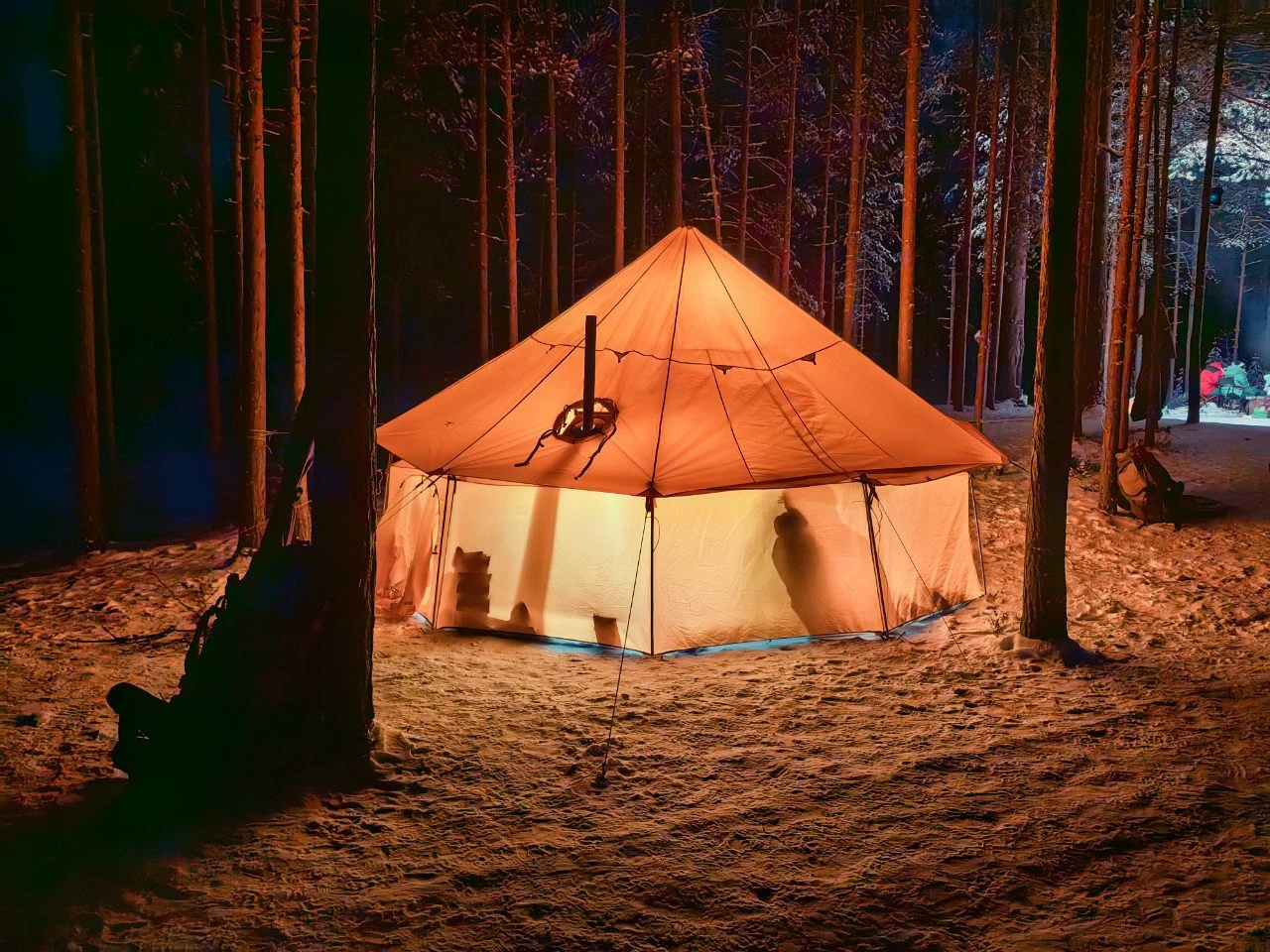 Лед и пламя. Поход с шатром в зимний лес Ленобласти