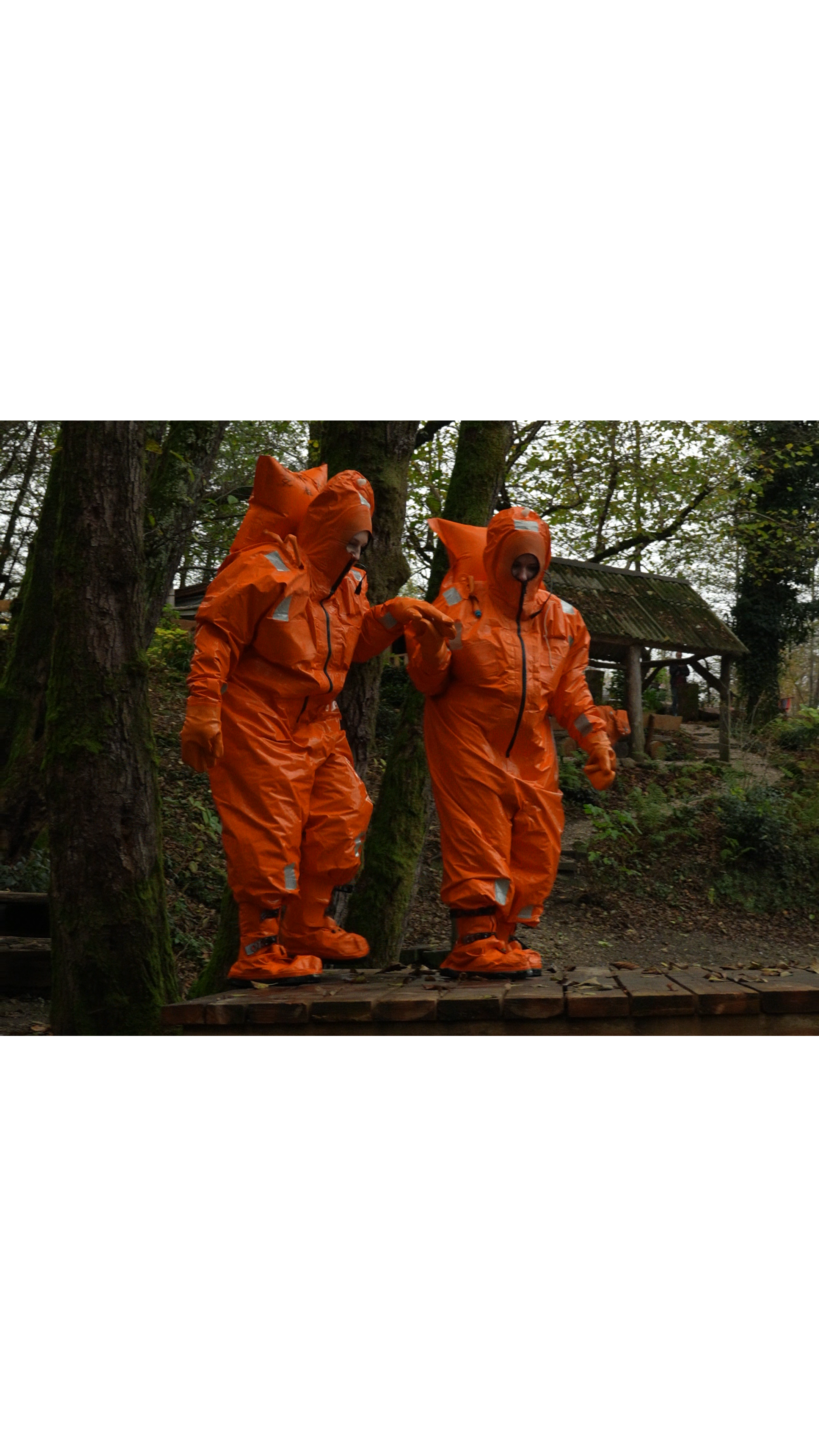 Айс-флоатинг на Ольховом озере: Зимнее спокойствие в горах Сочи (3/8)