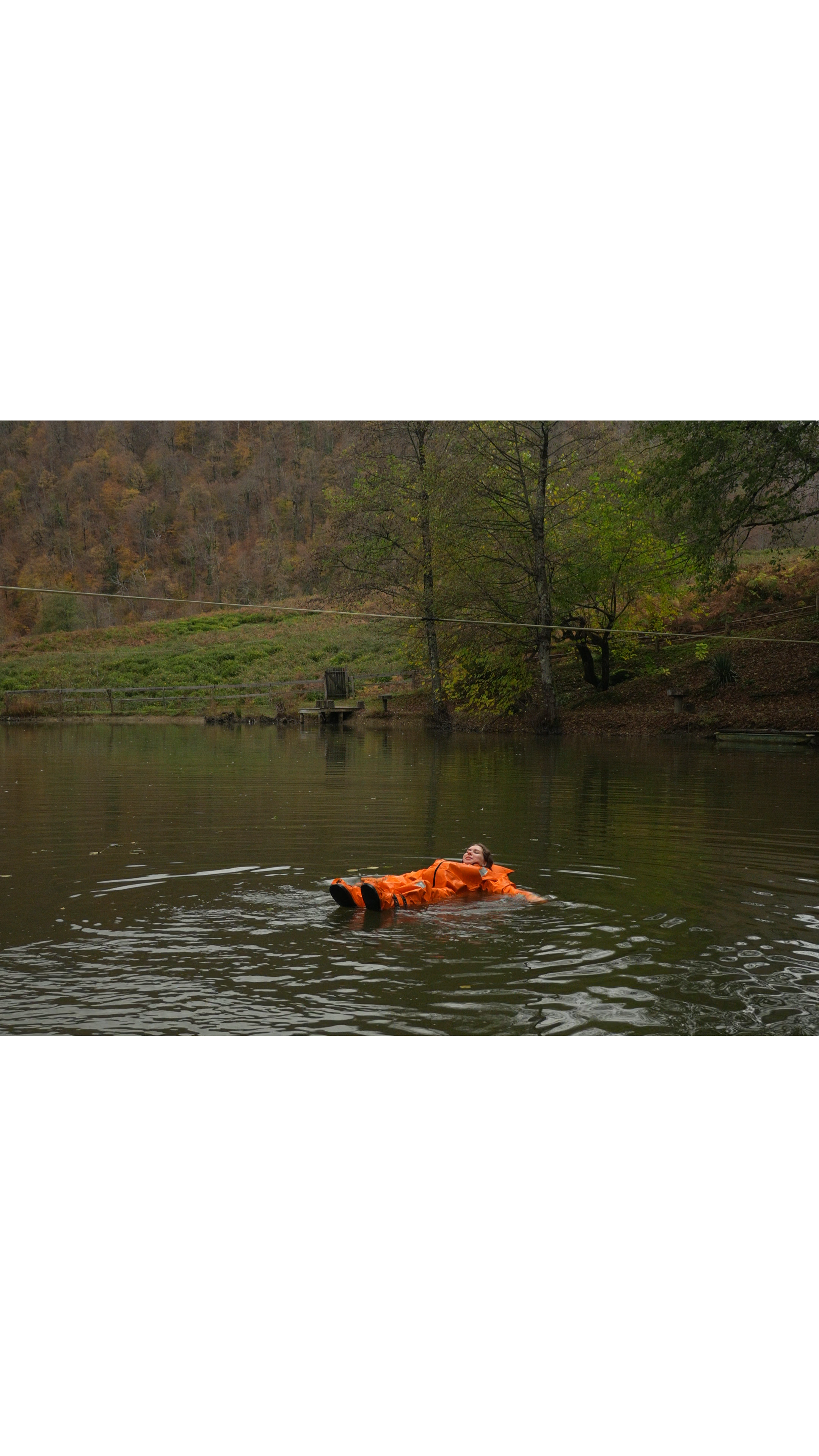 Айс-флоатинг на Ольховом озере: Зимнее спокойствие в горах Сочи (7/8)