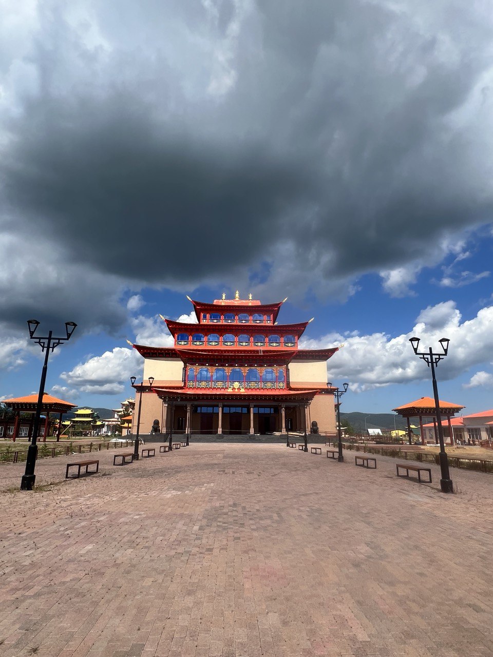 Духовное сердце Сибири-Иволгинский дацан и бурятская деревня (3/25)